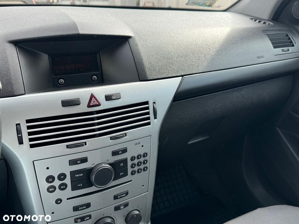 Opel Astra - 15