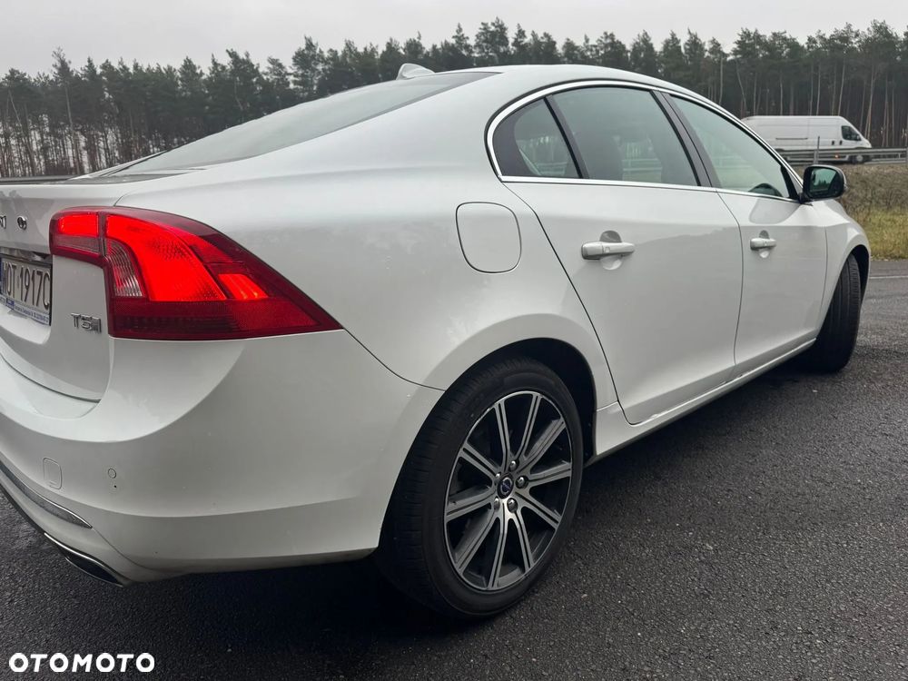 Volvo S60 - 7