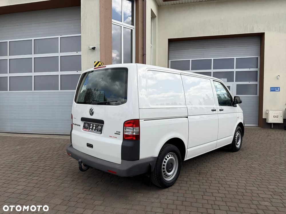 Volkswagen Transporter T5 Warsztat L1H1 - 8