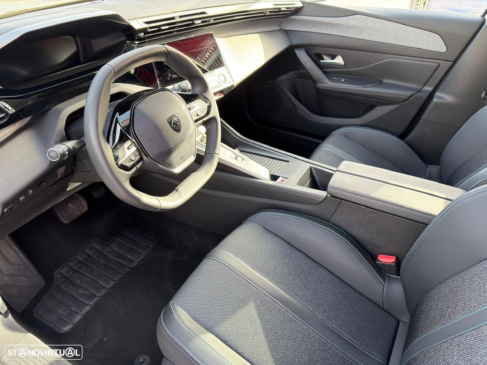 Peugeot 408 1.6 Hybrid Allure e-EAT8 - 13