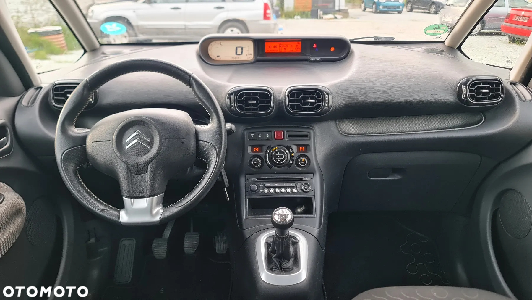 Citroën C3 Picasso 1.4i Selection - 24