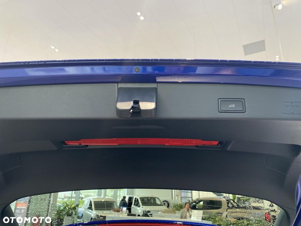 Volkswagen Golf - 20