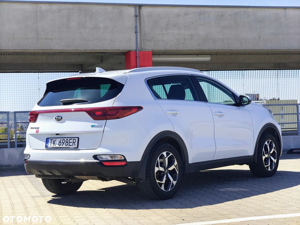 Kia Sportage 1.6 CRDI MHEV M 2WD DCT - 6