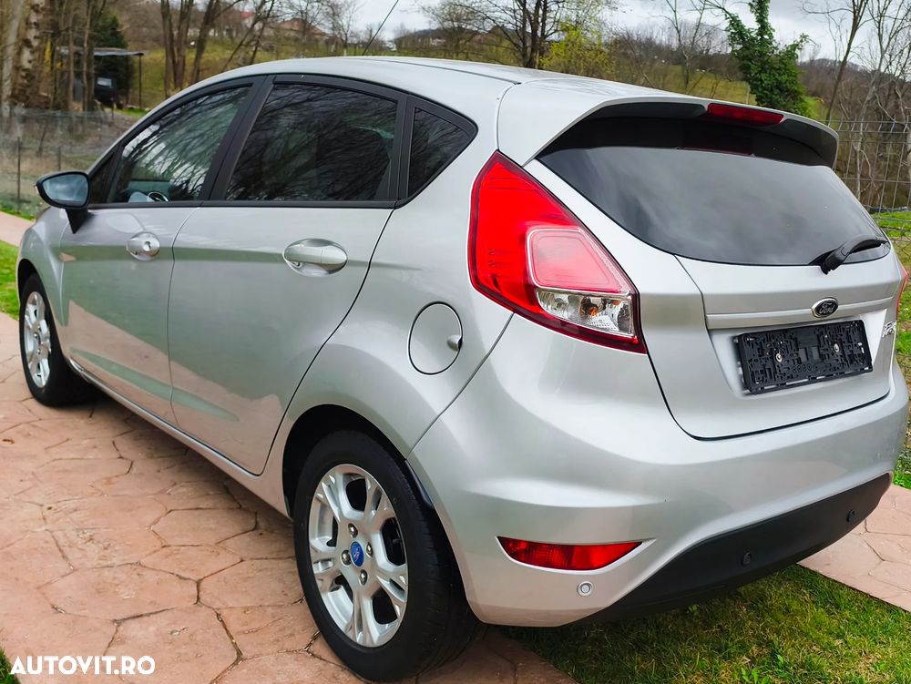 Ford Fiesta - 4