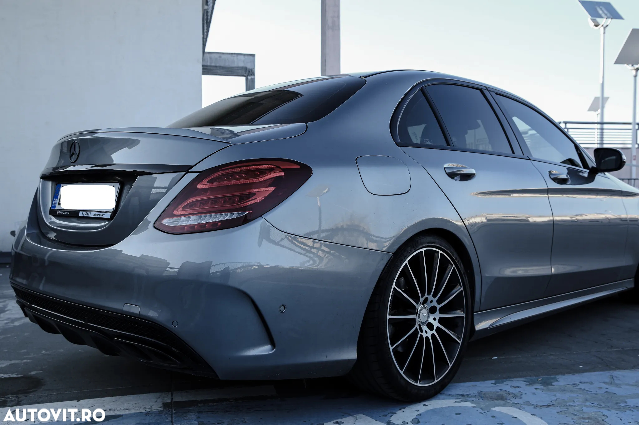 Mercedes-Benz C - 5