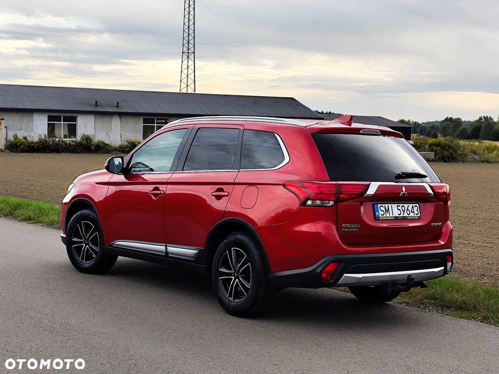 Mitsubishi Outlander 2.0 2WD Inform - 4