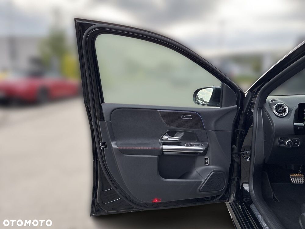 Mercedes-Benz Klasa B 200 AMG Line 7G-DCT - 11