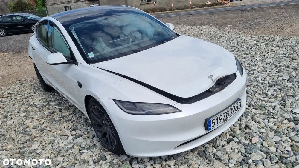 Tesla Model 3 Standard Hinterradantrieb - 7