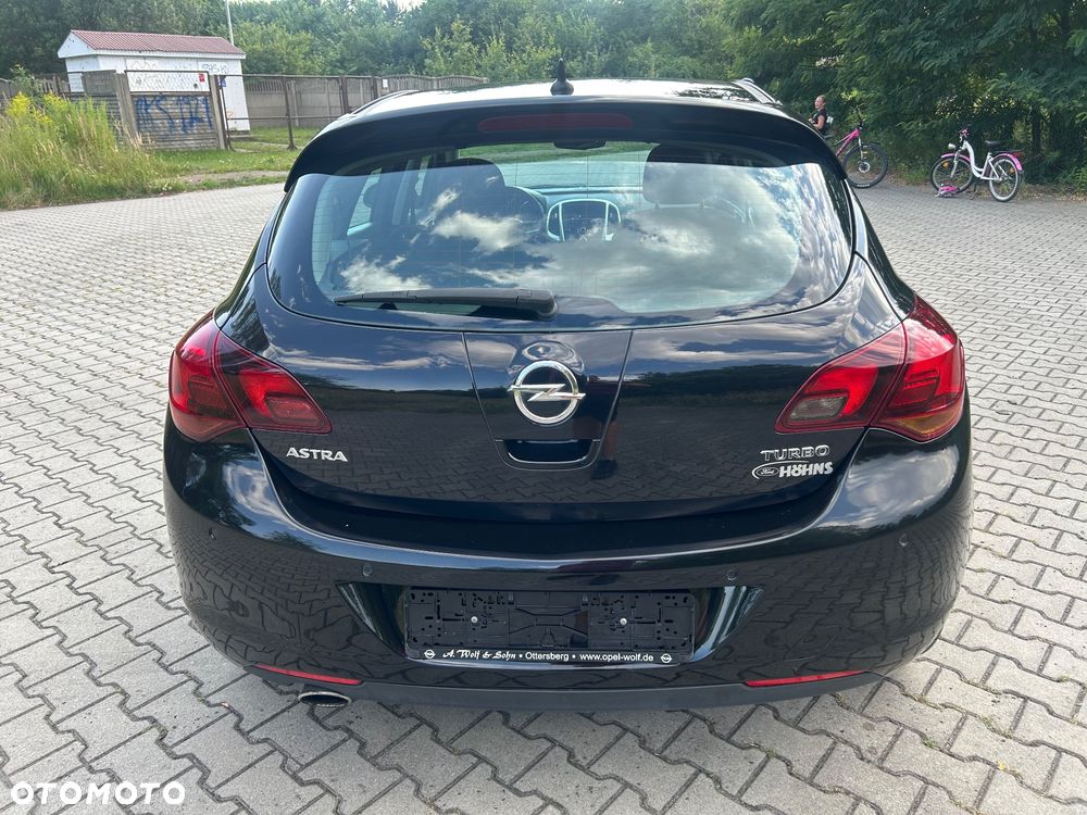 Opel Astra 1.6 Turbo - 6