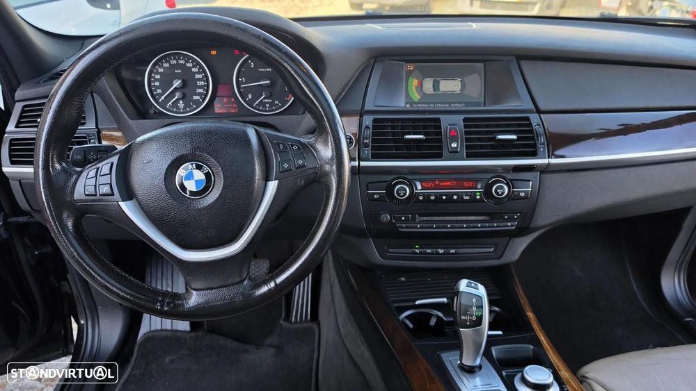 BMW X5 3.0 sd - 7