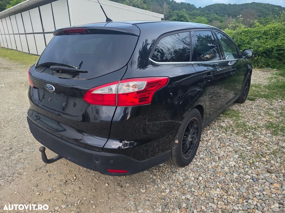 Ford Focus 1.0 EcoBoost Sport - 4