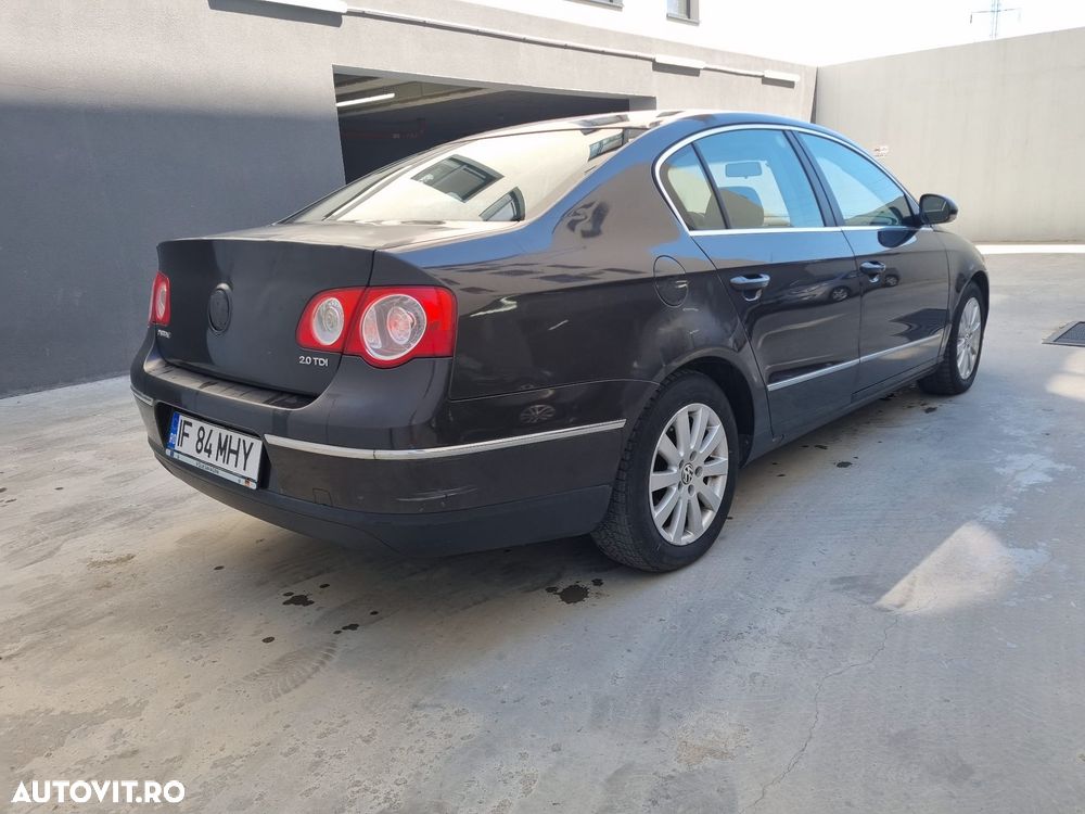 Volkswagen Passat - 3