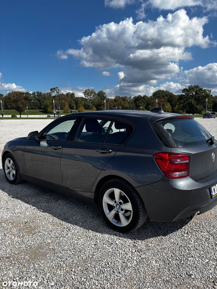 BMW Seria 1 2011 photo 5