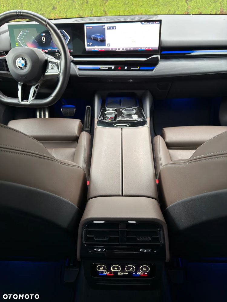 BMW Seria 5 520d xDrive mHEV M Sport - 29