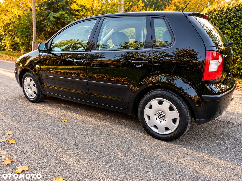 Volkswagen Polo - 2