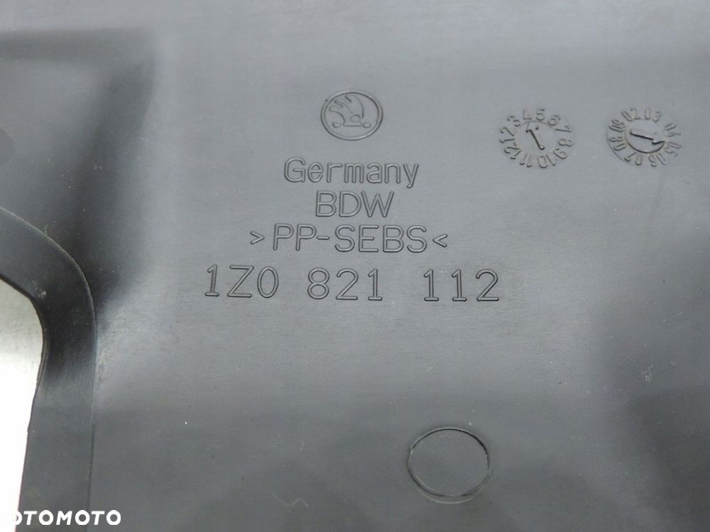 WYGŁUSZENIE BŁOTNIKA PRAWY PRZÓD SKODA OCTAVIA II - 7