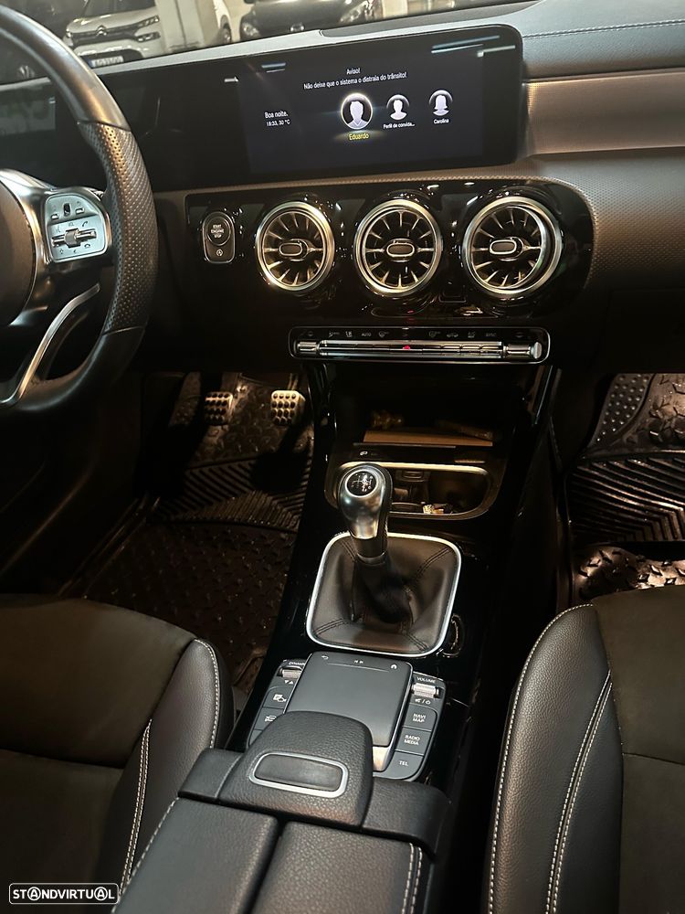Mercedes-Benz A 200 d AMG Line - 6