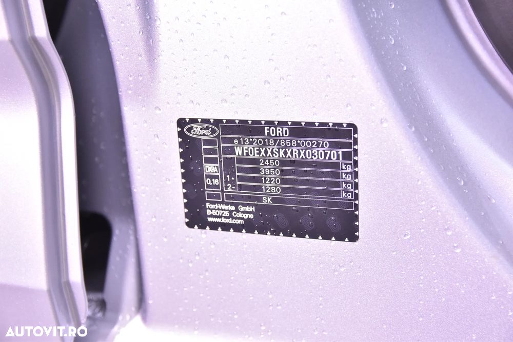 Ford Tourneo Connect 2.0L EcoBlue LWB Titanium - 24