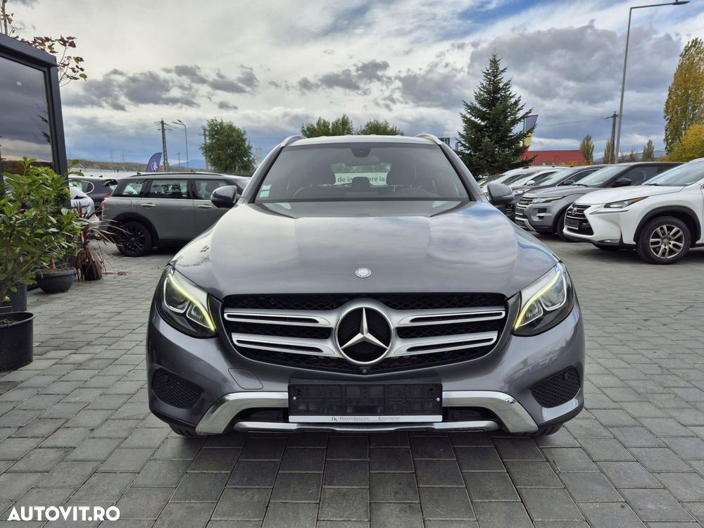 Mercedes-Benz GLC - 16