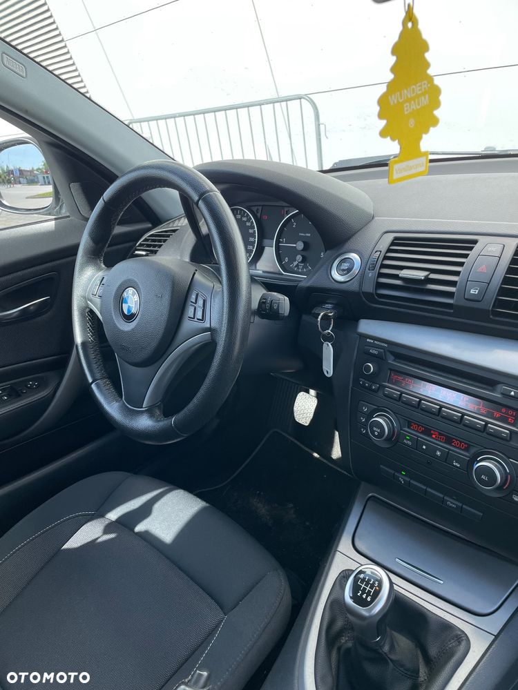 BMW Seria 1 - 11