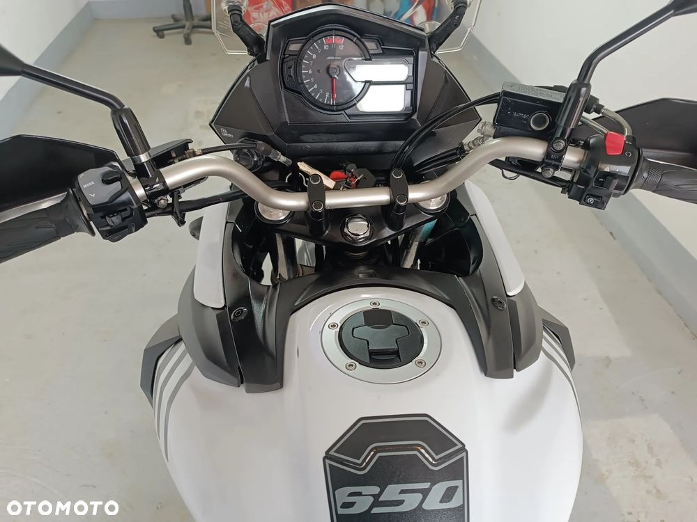 Suzuki V-STROM - 31