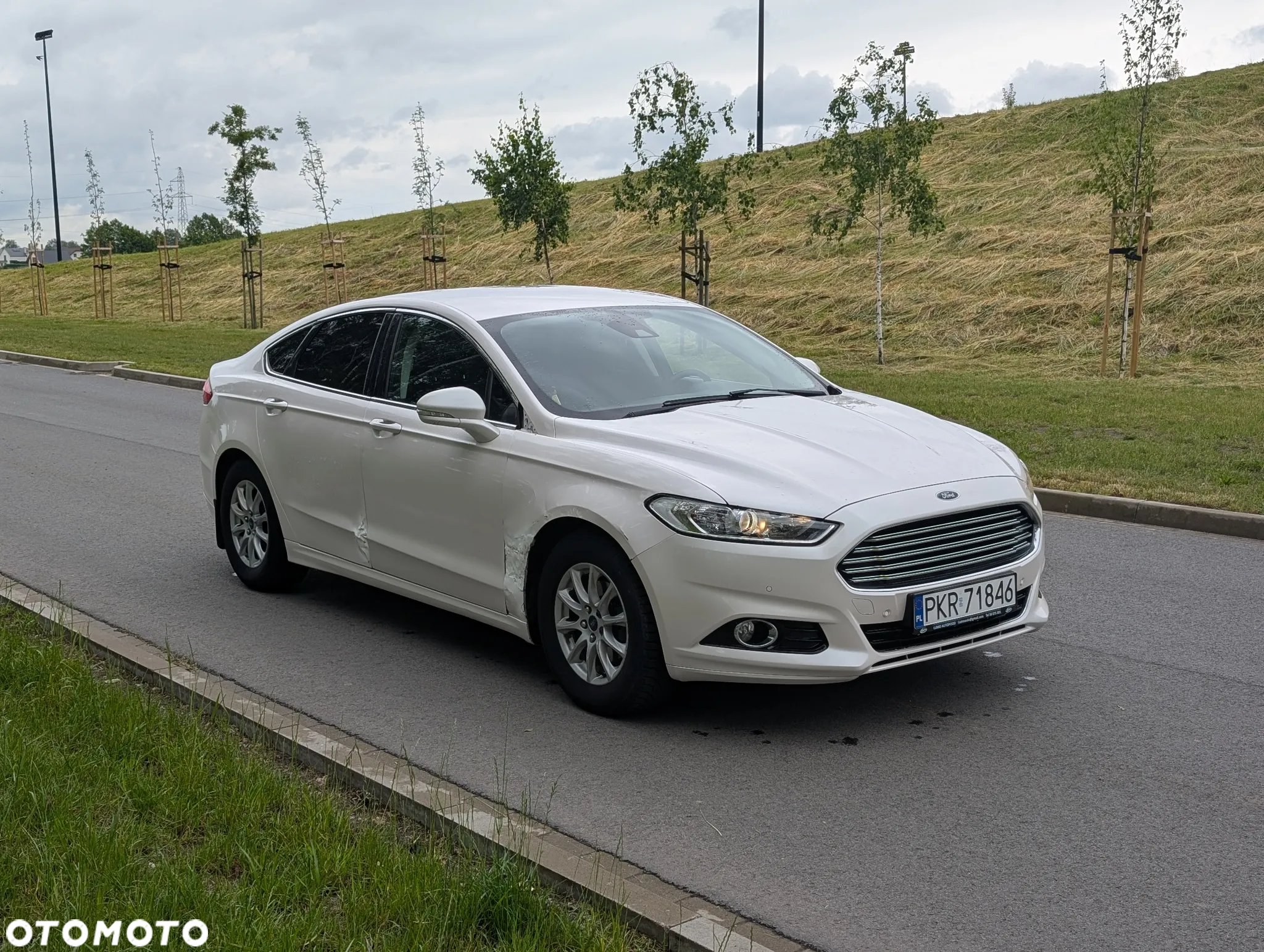 Ford Mondeo 1.5 EcoBoost Ambiente - 4