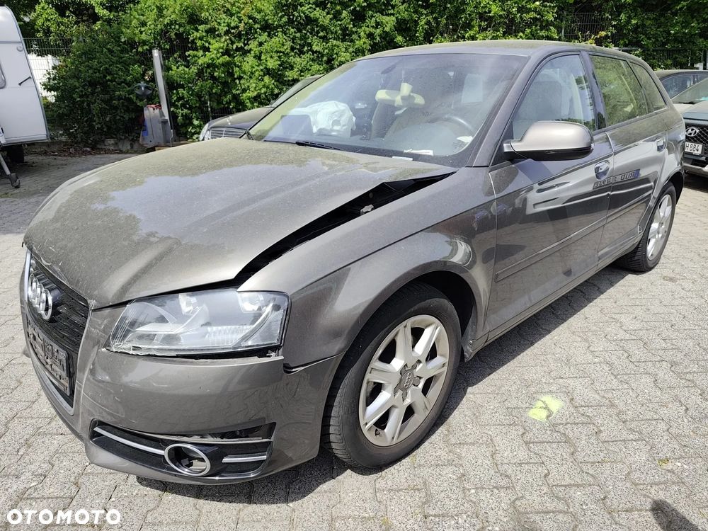 Audi A3 Sportback 1.8 TFSI Ambiente - 26
