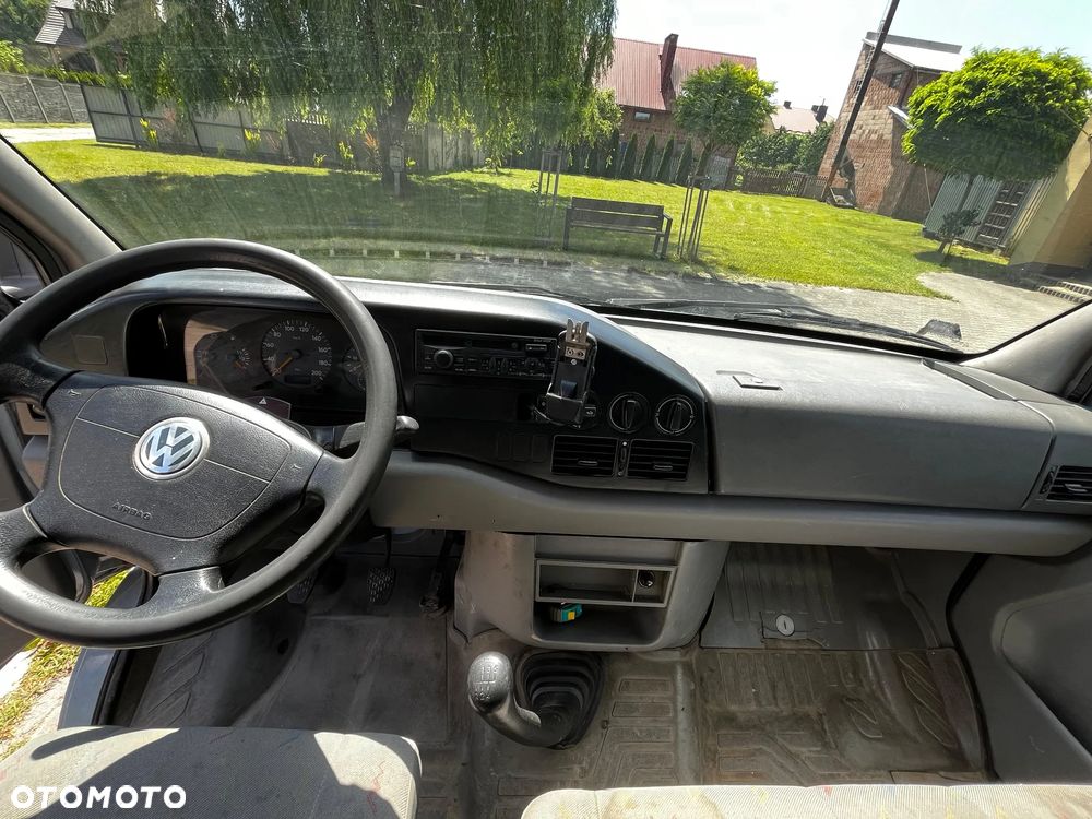 Volkswagen LT - 9