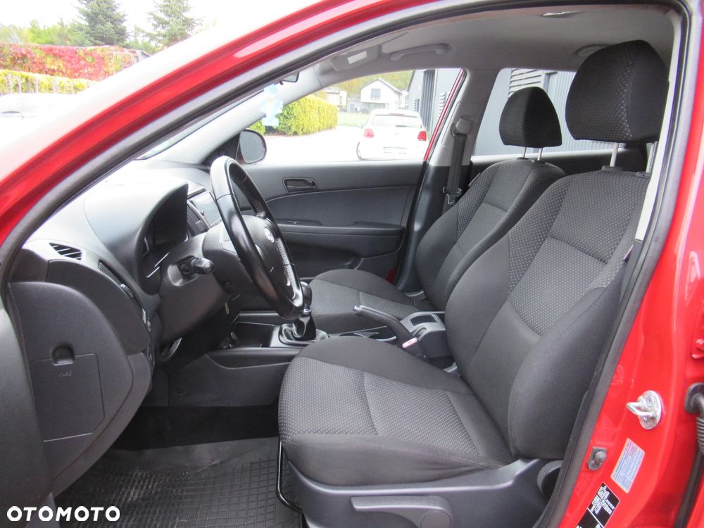 Hyundai i30 - 10