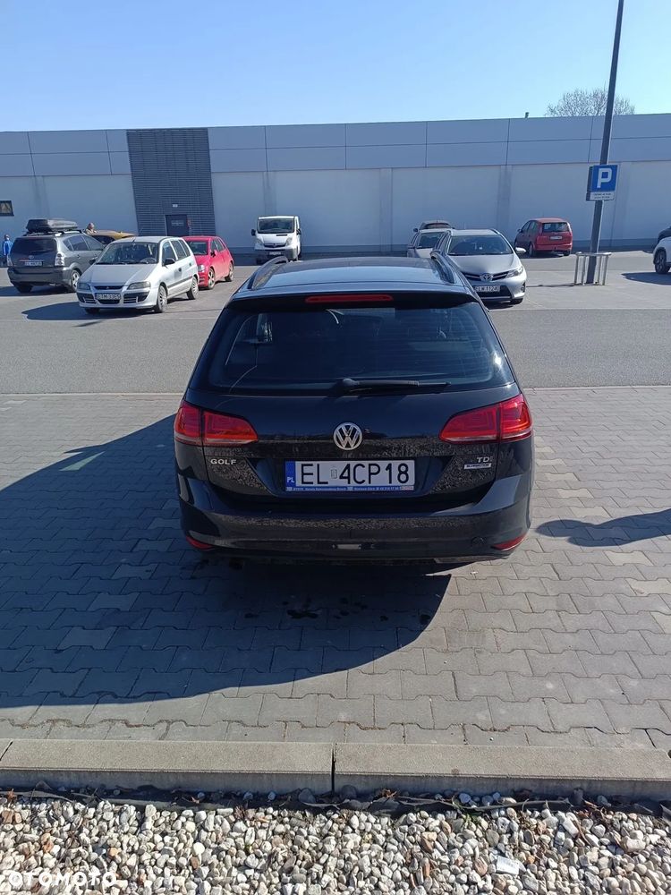 Volkswagen Golf - 4