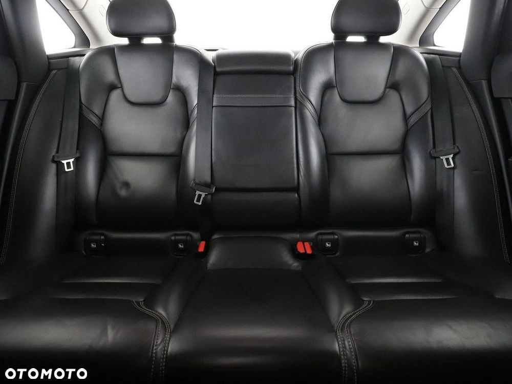 Volvo S90 D5 AWD Inscription - 18