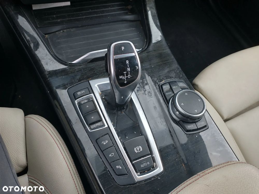 BMW X3 xDrive28i Advantage - 10