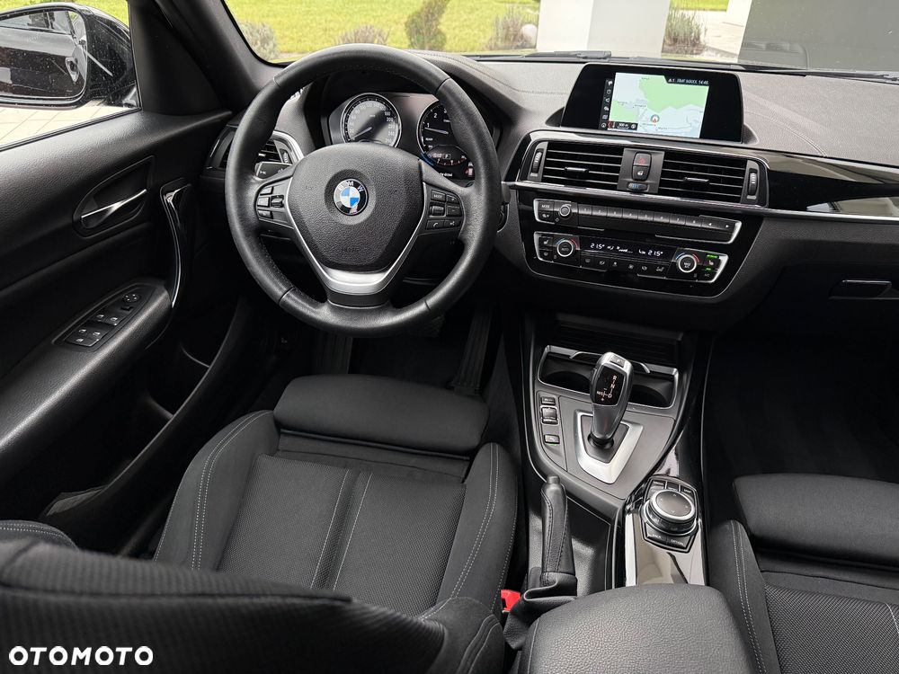 BMW Seria 1 120i Sport Line Shadow sport - 36