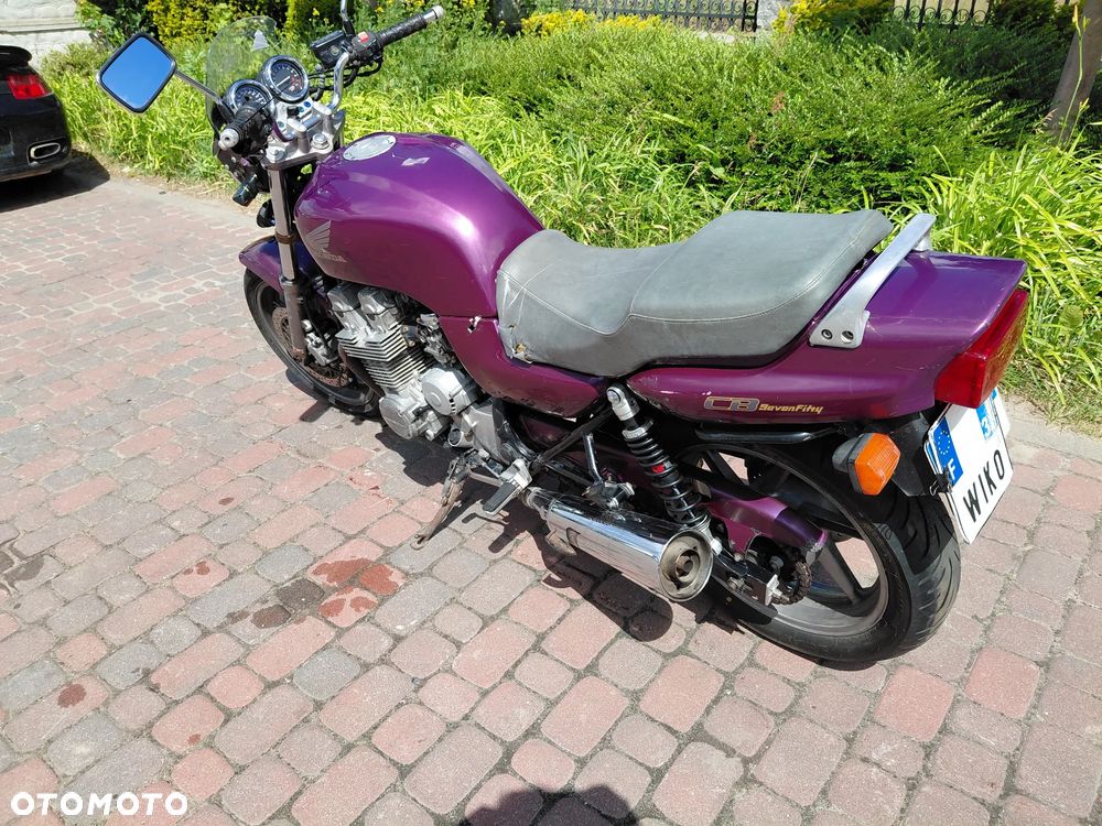 Honda CB - 3