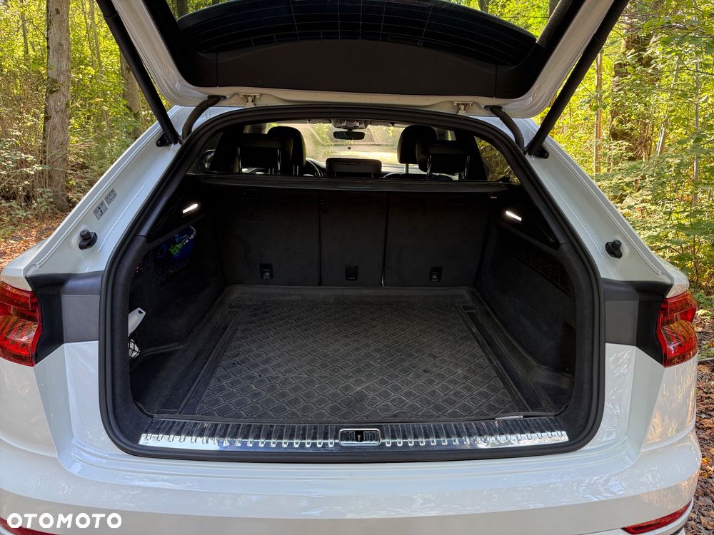 Audi Q8 ver-50-tdi-mhev-quattro-tiptronic - 6