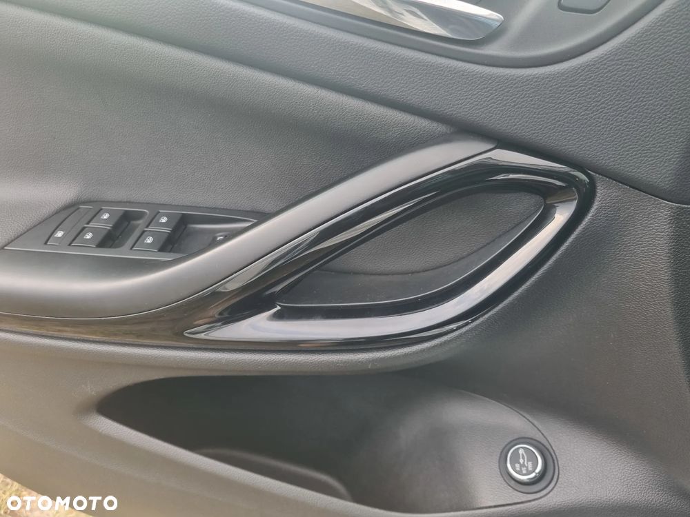 Opel Astra 1.4 Turbo Sports Tourer Ultimate - 13