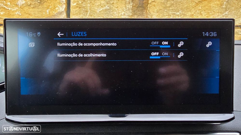 Peugeot 3008 1.5 BlueHDi Allure Pack EAT8 - 31