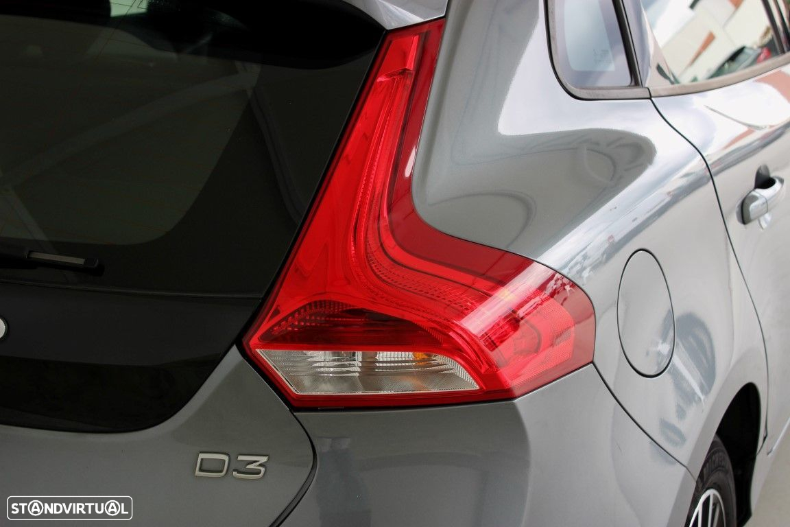 Volvo V40 - 11