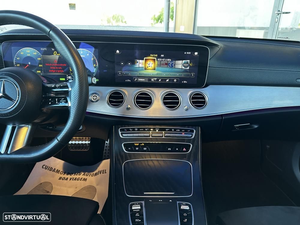 Mercedes-Benz E 300 de AMG Line - 31