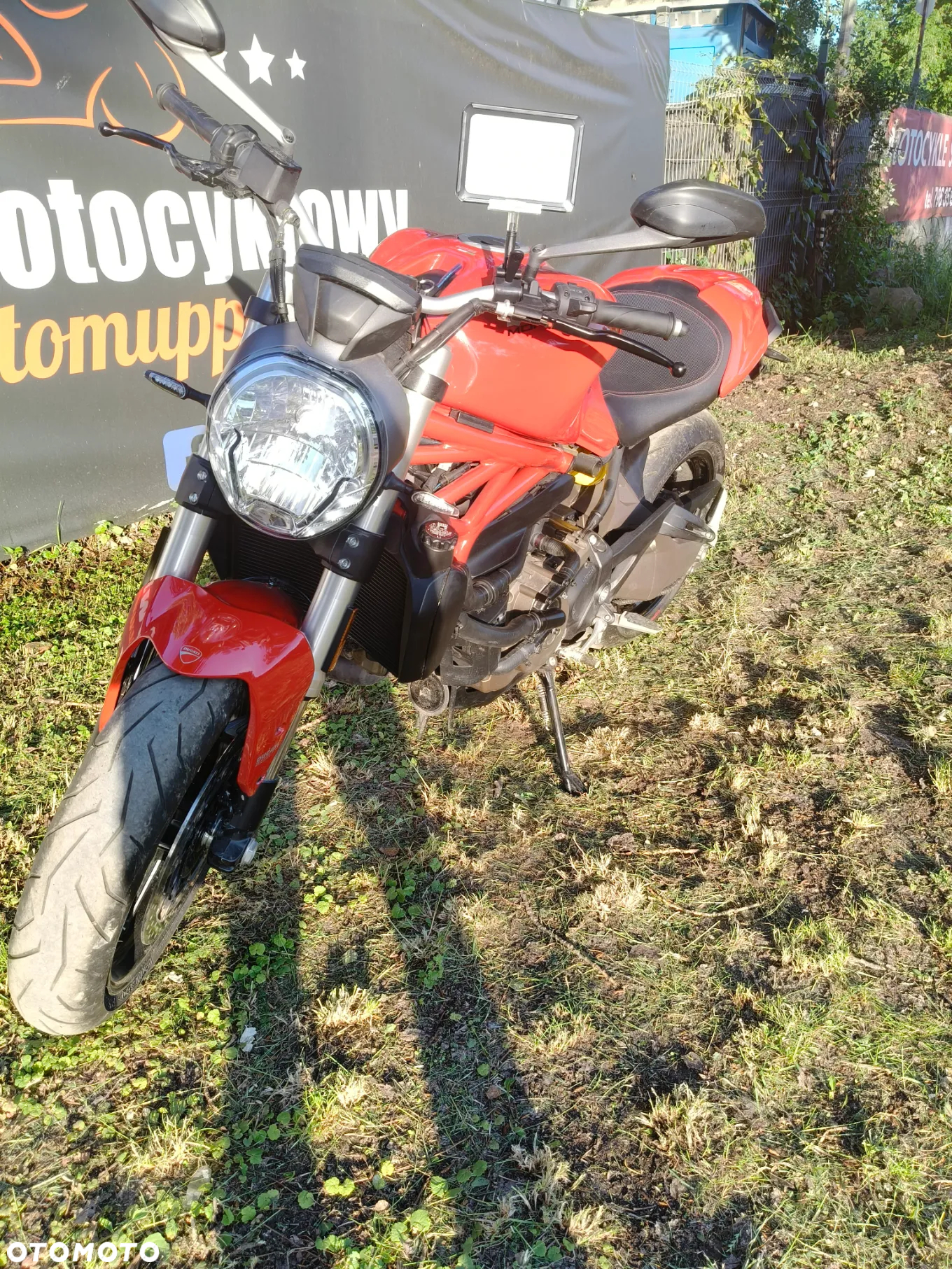 Ducati Monster - 28