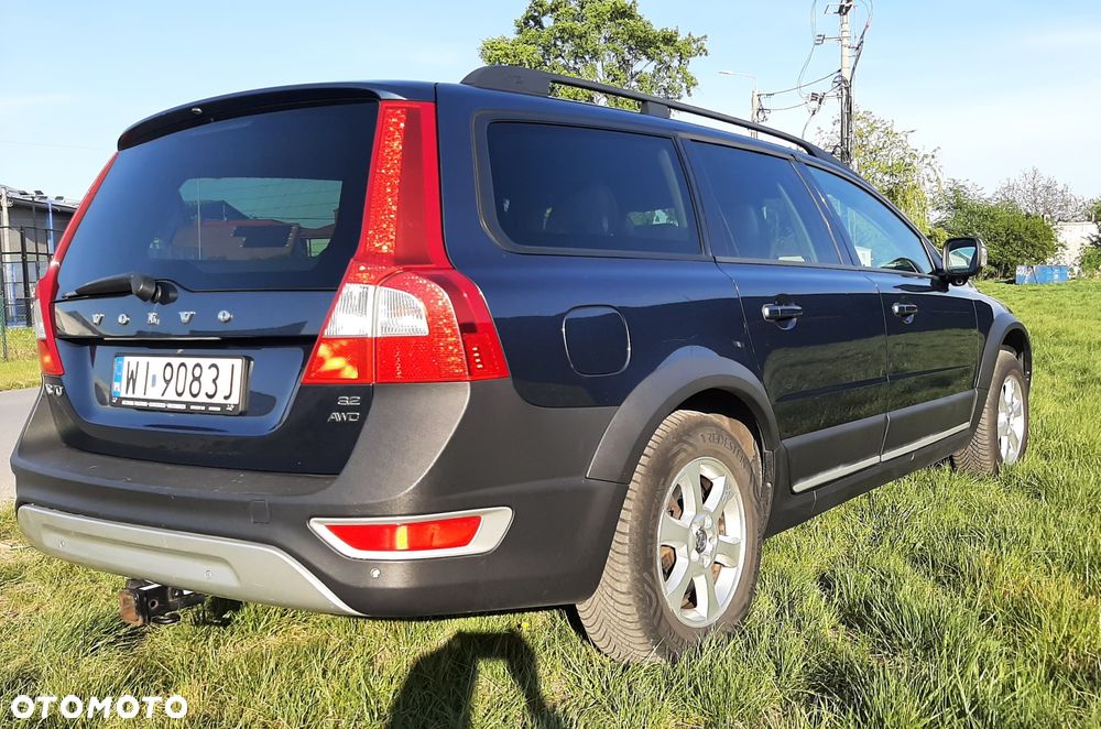 Volvo XC 70 - 2
