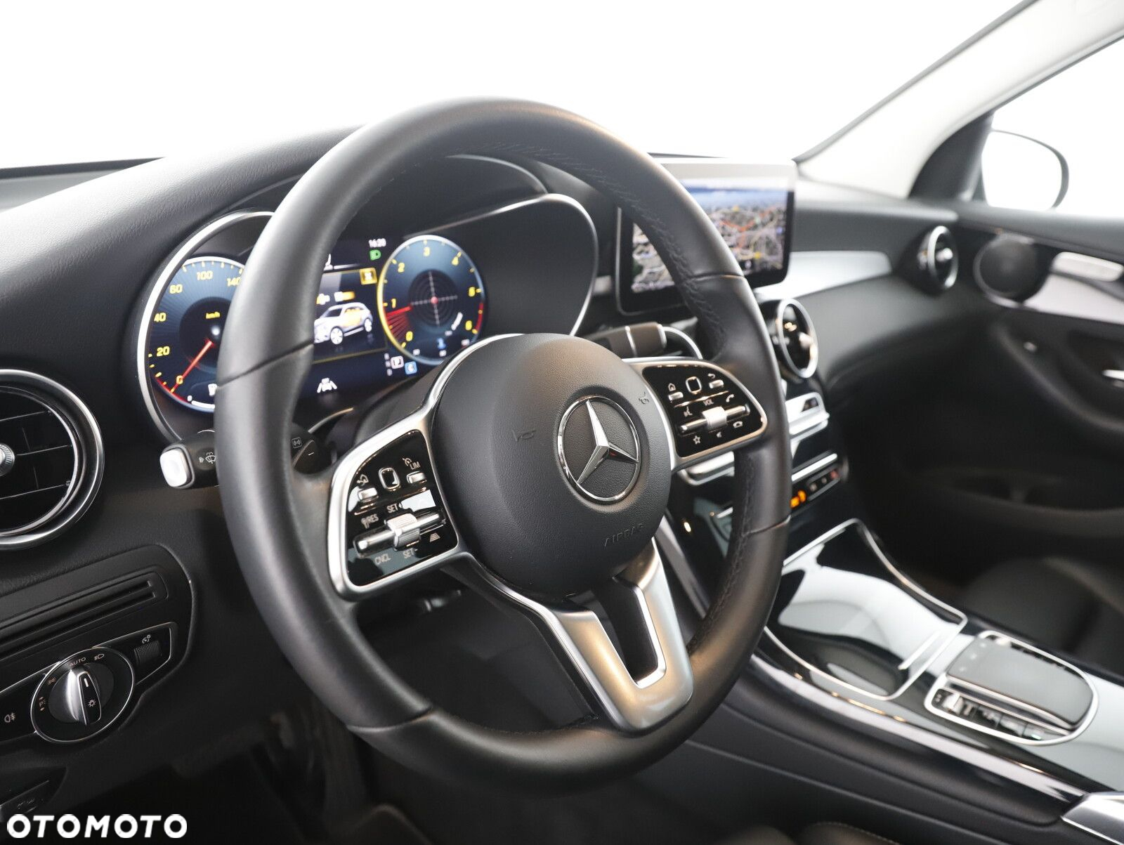 Mercedes-Benz GLC 220 d 4-Matic - 14