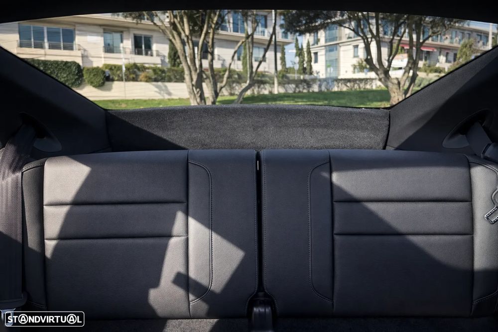 Porsche 911 (992) Carrera 4S PDK - 11