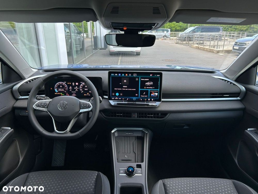 Volkswagen T-Roc - 5
