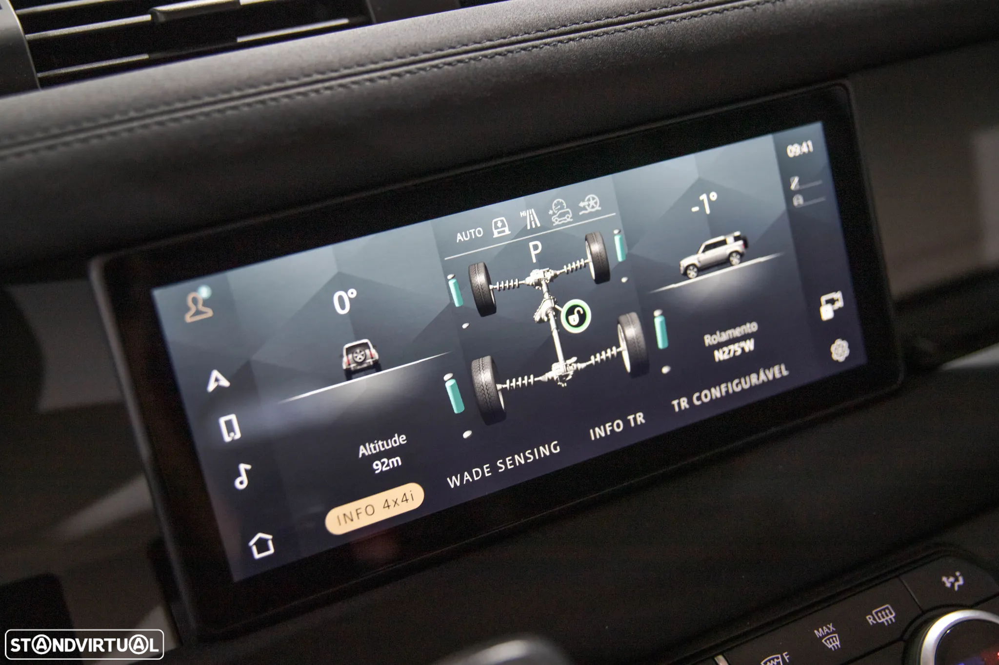 Land Rover Defender 110 D200 S - 24