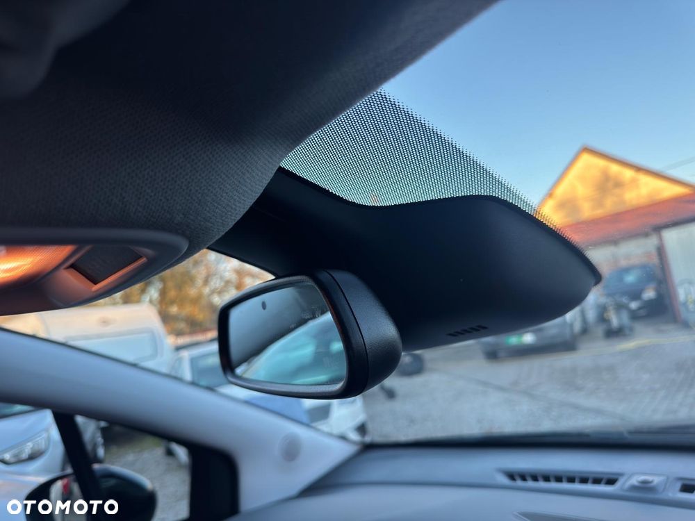 Opel Crossland 1.2 T Elegance - 30