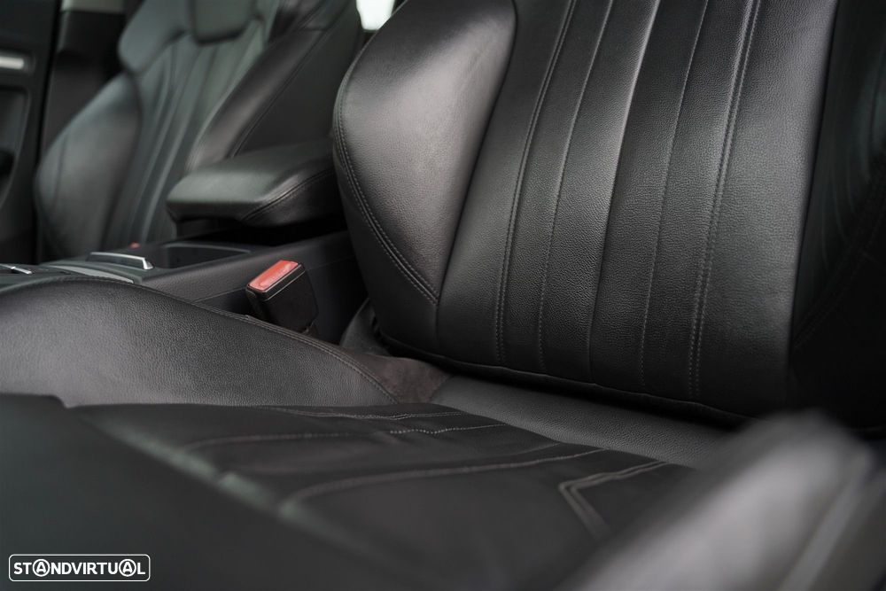 Audi Q5 2.0 TDI quattro Sport S-tronic - 32