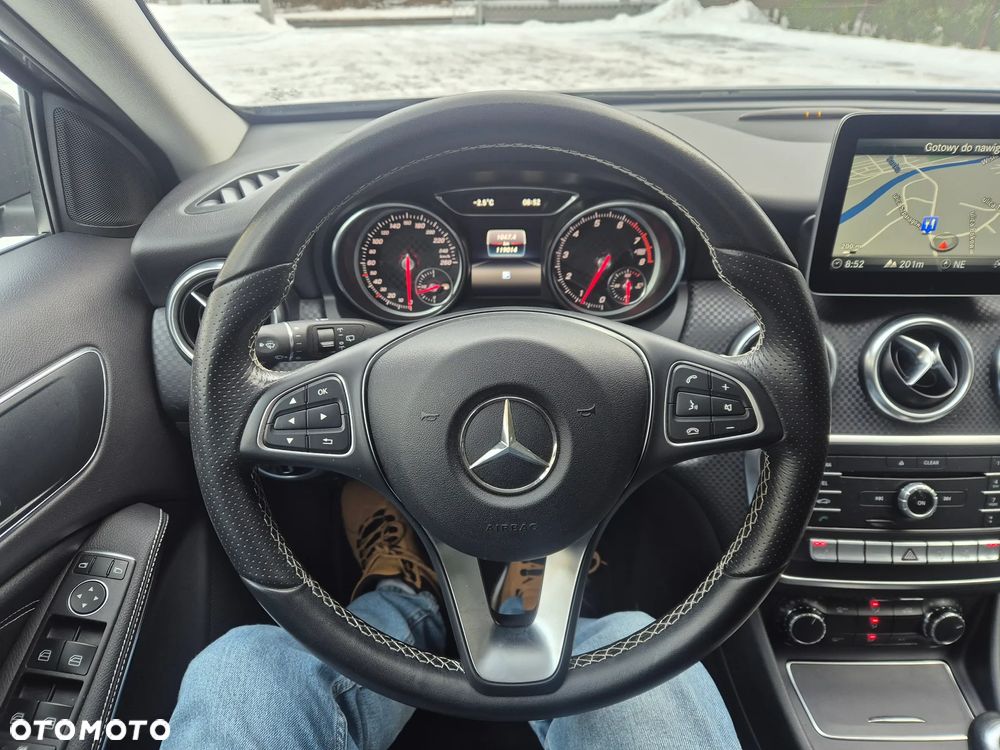 Mercedes-Benz Klasa A 200 (BlueEFFICIENCY) Urban - 14