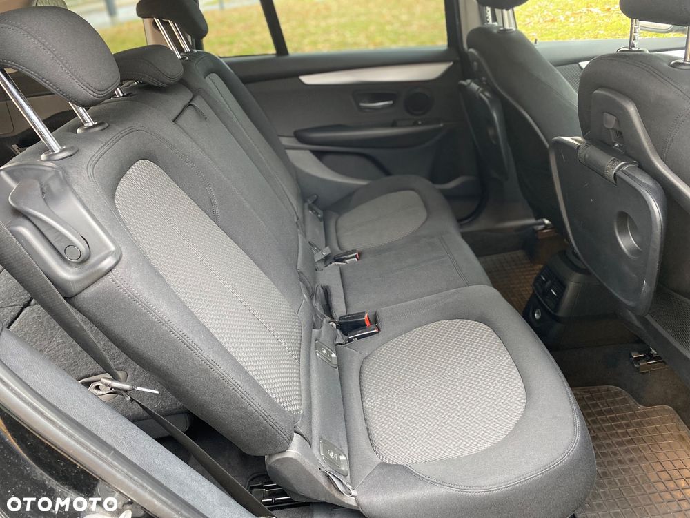 BMW Seria 2 216d GT - 16