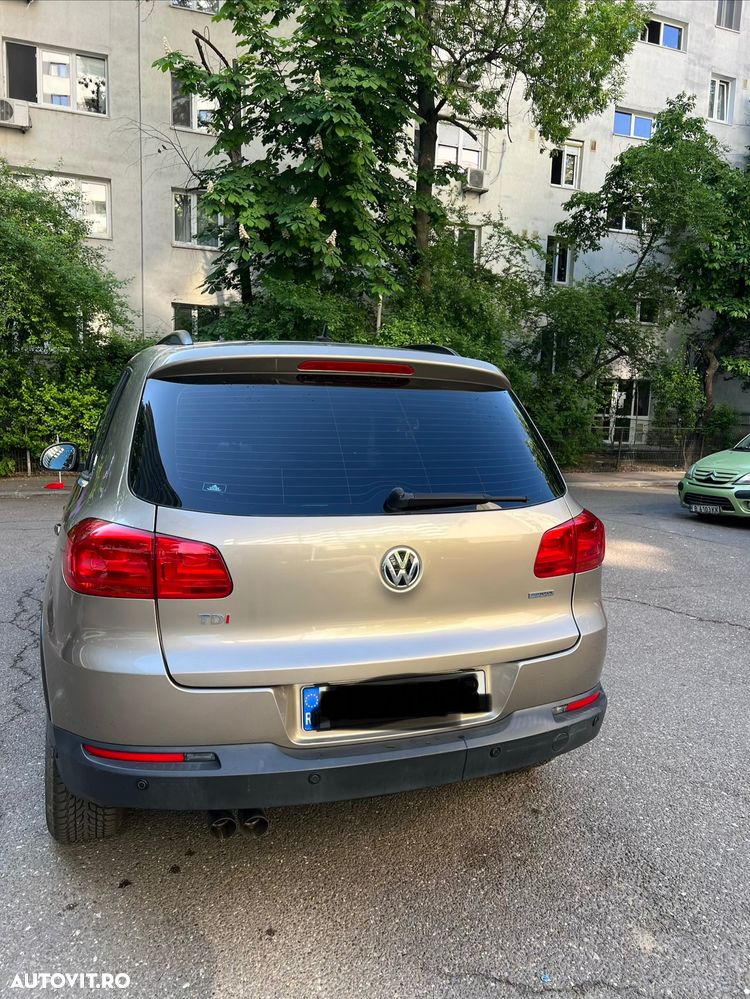 Volkswagen Tiguan - 8